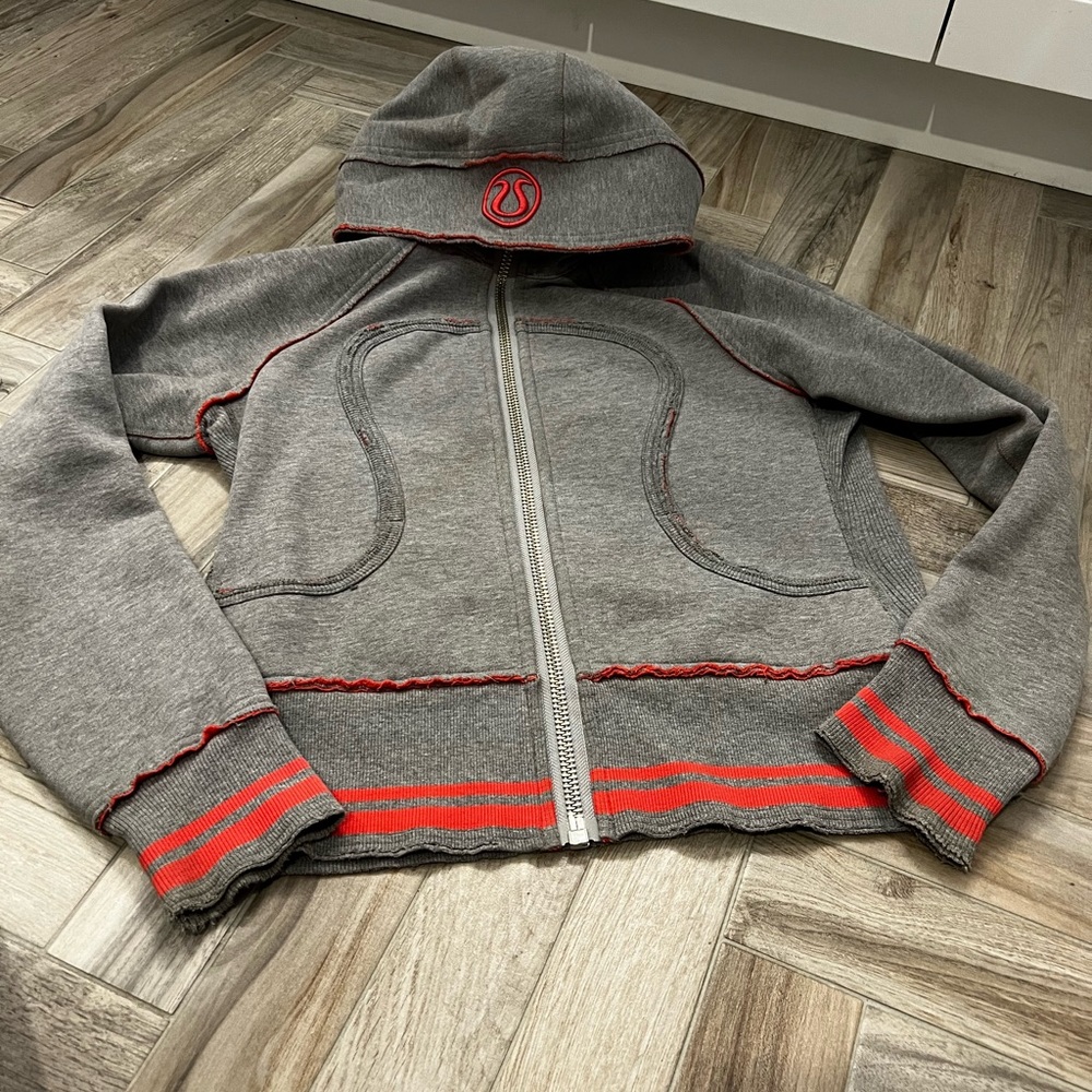 Sz10 Lululemon Grey Scuba